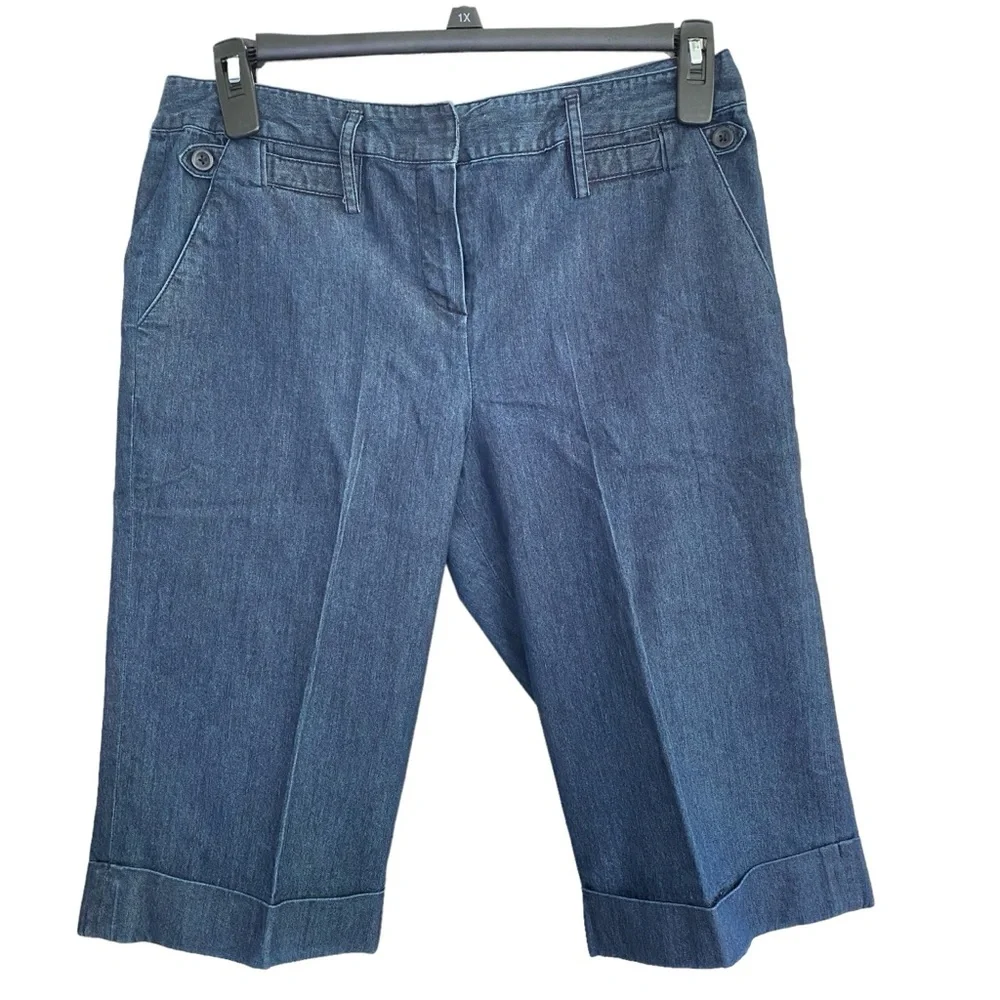 LARRY LEVINE Bermuda/Capri Denim Blue Cuffed Pockets Women's Size 10